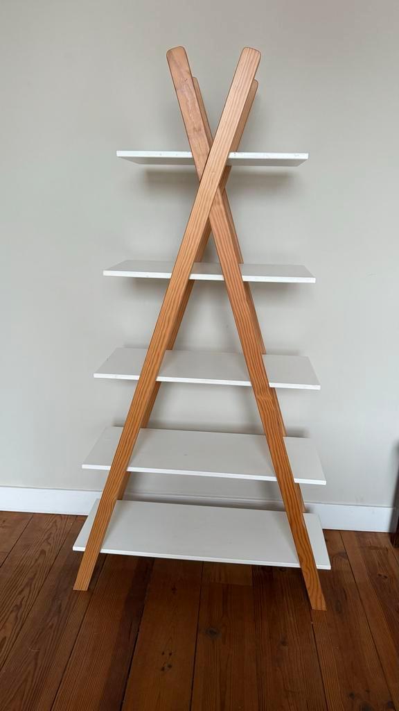 Woood Tipi Boekenkast - Kindermeubels, Huis en Inrichting, Kasten | Stellingkasten, Gebruikt, Ophalen
