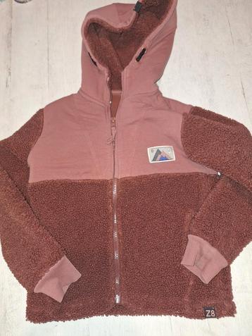 Nieuwe teddy fleecejas van Z8 maat 116/122 beschikbaar voor biedingen