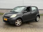 Daihatsu Sirion 2 1.3-16V Sport (INRUILKOOPJE), Auto's, Voorwielaandrijving, Stof, Gebruikt, 4 cilinders