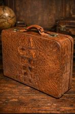 Antieke koffer  krokodillenleer – zeldzaam, Gebruikt, Slot, Ophalen of Verzenden, Minder dan 35 cm