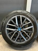 BMW X1 zomerset 2022-heden, Ophalen, Gebruikt, Banden en Velgen, 17 inch