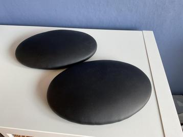 Armsteunen nagelstyliste beschikbaar voor biedingen