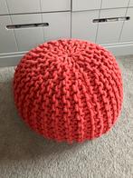 Gehaakte poef, Huis en Inrichting, Banken | Voetenbanken en Poefen, Verzenden, Zo goed als nieuw, Rond, Minder dan 50 cm