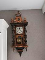 Antieke Stoelklok met Paard, Antiek en Kunst, Ophalen of Verzenden