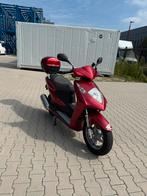 Honda dylan 125cc A1, Fietsen en Brommers, Ophalen, Zo goed als nieuw
