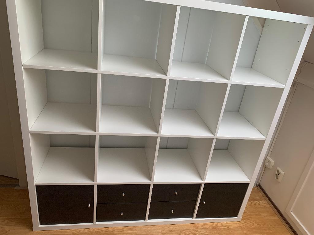 Kallax kast 16 vakken, Huis en Inrichting, Kasten | Boekenkasten, Ophalen, Gebruikt, 100 tot 150 cm, 100 tot 150 cm