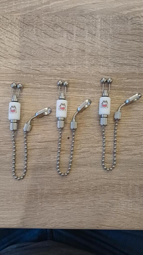 Steve Neville hangerset., Watersport en Boten, Hengelsport | Karpervissen, Nieuw, Overige typen, Ophalen of Verzenden