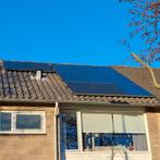 11 zonnepanelen inclusief dak bevestigingsmateriaal, Ophalen, Zo goed als nieuw