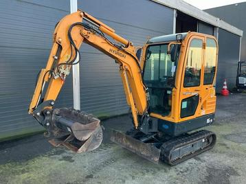Zgan Mini kraan 702 uur gedraaid  Hyundai robex 16-9 2018 beschikbaar voor biedingen