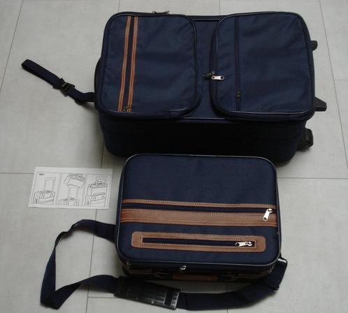 Nieuwe luxe 2 delige koffer set zacht 58x34x22 cm met wielen, Sieraden, Tassen en Uiterlijk, Koffers, Nieuw, Zacht kunststof, 50 tot 60 cm
