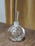 ORREFORS CRYSTAL  PARFUMFLES. PUNTGAAF. HG 18.5 CM.., Antiek en Kunst, Ophalen of Verzenden