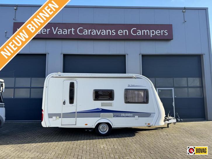 Hobby De Luxe 440 SF met Mover, Caravans en Kamperen, Caravans, Bedrijf, tot en met 4, 750 - 1000 kg, Treinzit, Hobby, Dwarsbed