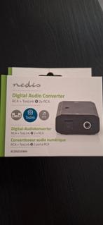 Nedis Digitale Audio Converter - RCA naar Toslink, Ophalen of Verzenden, Nieuw