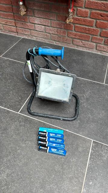 500 watt bouwlamp  beschikbaar voor biedingen