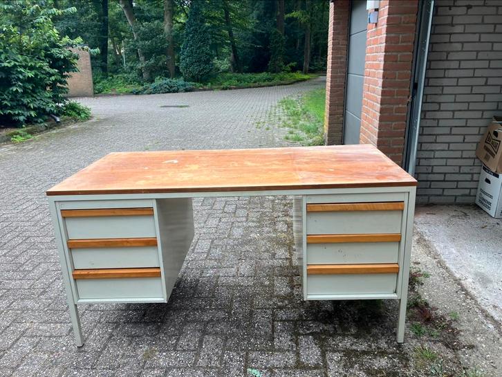 Emmein bureau, Huis en Inrichting, Bureaus, Gebruikt, Ophalen of Verzenden