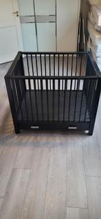 Zwarte box met lade, matras en boxkleden, Ophalen, Gebruikt, Ledikant