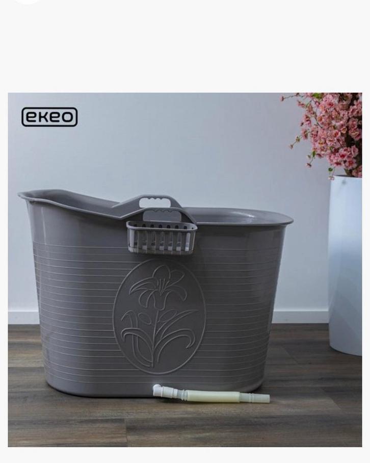 EKEO Badkuip, Huis en Inrichting, Badkamer | Badkamermeubels, Overige typen, Minder dan 100 cm, 50 tot 100 cm, 25 tot 50 cm, Ophalen