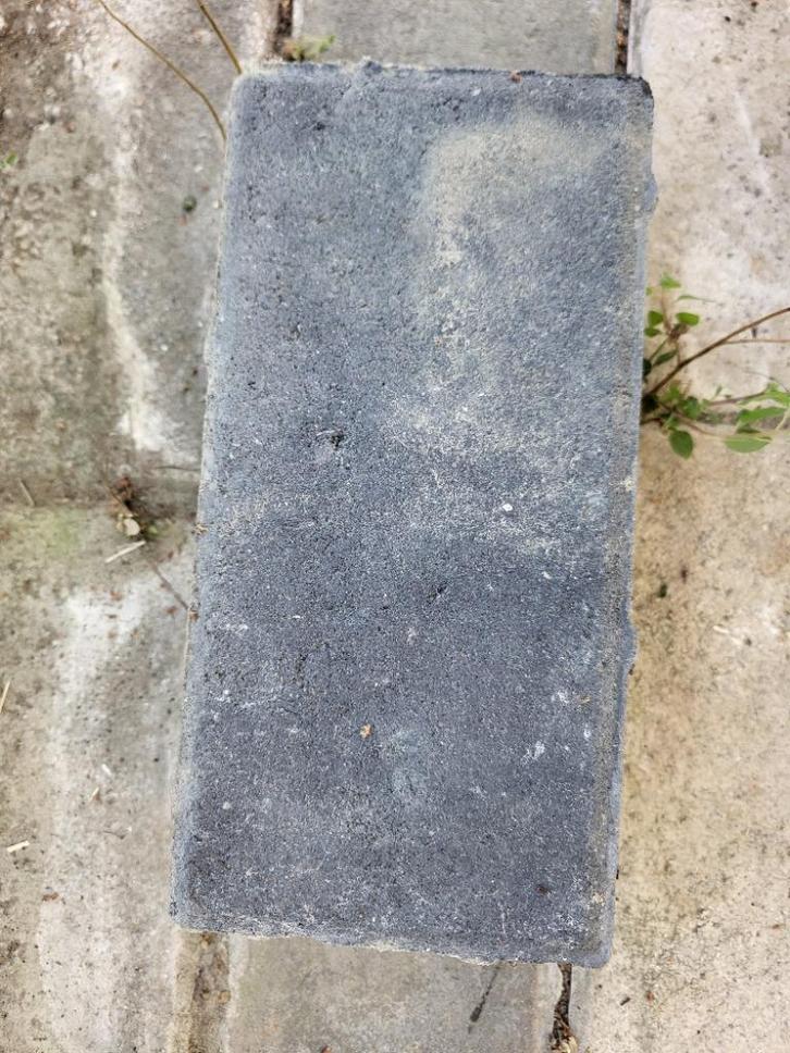Partij grijze klinkers, circa 20 m² (1.000 stuks) 20x10x6, Tuin en Terras, Tegels en Klinkers, Gebruikt, Klinkers, Beton, 10 m² of meer