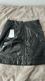 Rokken, Ophalen of Verzenden, Zo goed als nieuw, Zwart, Onder de knie