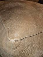 Poef Fred De La Bretoniere dik rundleer, Huis en Inrichting, Ophalen of Verzenden, Nieuw, Minder dan 50 cm