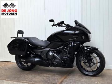 SCHITTERENDE HONDA CTX 700 DCT ABS BLACK EDITION  HD-VIDEO!! beschikbaar voor biedingen
