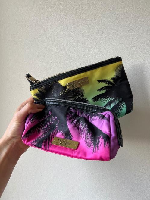 Victoria's Secret Make-up Bags Set, Sieraden, Tassen en Uiterlijk, Tassen | Schoudertassen, Gebruikt, Overige merken, Overige kleuren