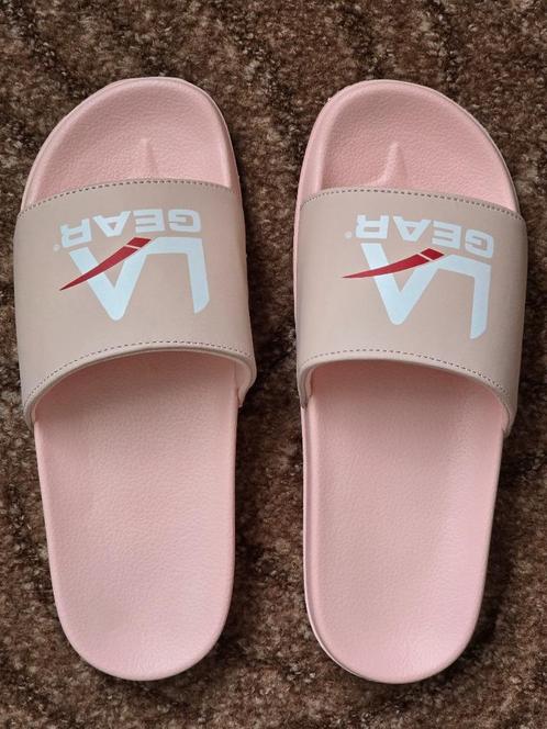 Dames slippers, Kleding | Dames, Schoenen, Nieuw, Slippers, Roze, Ophalen of Verzenden