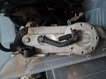 Piaggio 4t carterkap zip vespa beschikbaar voor biedingen