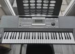 Keyboard, inclusief standaard en piano kruk!, Muziek en Instrumenten, Keyboards, Zo goed als nieuw, Ophalen