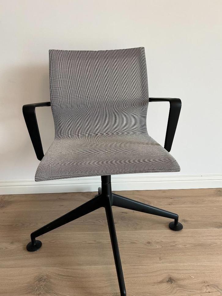 Vitra, Physix Four-star base, Audio, Tv en Foto, Televisiebeugels, Zo goed als nieuw, Ophalen
