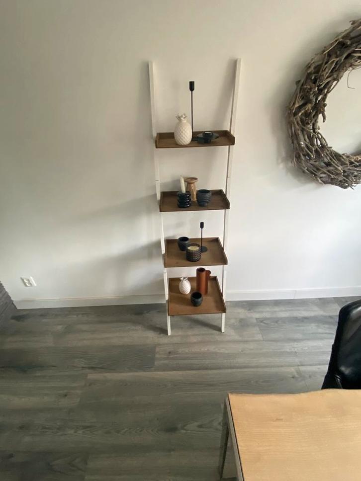 Decoratieve ladderkast – 168 cm hoog, Huis en Inrichting, Woonaccessoires | Wandplanken en Boekenplanken, Zo goed als nieuw, Ophalen of Verzenden