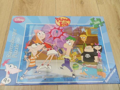 Nieuw in seal Ravensburger puzzel Phineas and Ferb 300 st., Kinderen en Baby's, Speelgoed | Kinderpuzzels, Nieuw, 6 jaar of ouder
