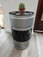 Bijzet tafel / kastje van een 60 liter olievat, Ophalen, Zo goed als nieuw