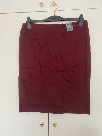 Rok primark kleur burgundy maat 42 NIEUW beschikbaar voor biedingen
