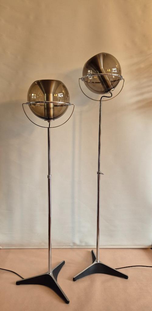 Vintage vloerlamp - Raak 'Globe' by F. Ligtelijn - Jaren 60, Huis en Inrichting, Lampen | Vloerlampen, Zo goed als nieuw, 150 tot 200 cm