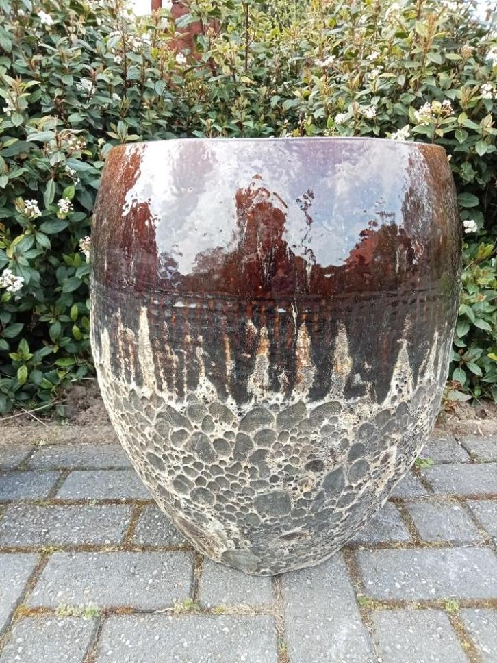 Geglazuurde pot antique 2tone vulcano., Tuin en Terras, Bloembakken en Plantenbakken, Nieuw, Overige materialen, Binnen, Balkon