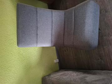 Draai stoel  beschikbaar voor biedingen