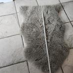 Te koop schapenvacht uit Texel 85x56 cm, Ophalen, Zo goed als nieuw