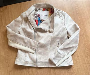 Desigual Bikerjack Maat 44 - Nieuwstaat! beschikbaar voor biedingen