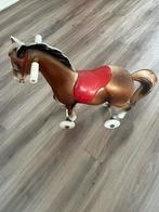 Oud speelgoed paard, Ophalen