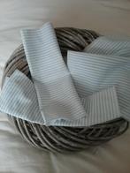 3 lapjes katoen, lichtblauw/witte streep., Hobby en Vrije tijd, Stoffen en Lappen, Ophalen of Verzenden, Zo goed als nieuw, Overige kleuren