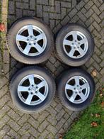 Mooie Winterbandenset + Velgen Mitsubishi Outlander + moeren, Auto-onderdelen, Banden en Velgen, 16 inch, Banden en Velgen, Personenwagen