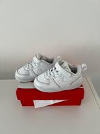 Nike maat 22 wit, kind, Ophalen of Verzenden