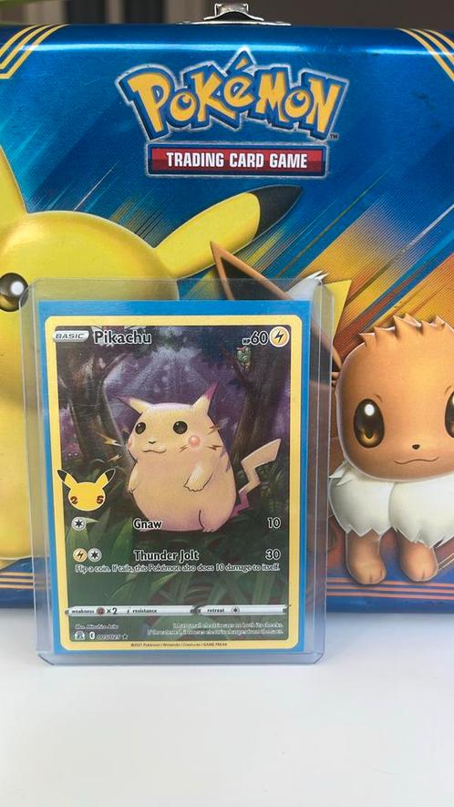 Pikachu celebration pokemon kaart, Hobby en Vrije tijd, Verzamelkaartspellen | Pokémon, Zo goed als nieuw, Losse kaart, Ophalen of Verzenden