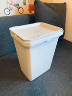 IKEA bin with lid 10 L, Kunststof, Ophalen of Verzenden, Zo goed als nieuw, Minder dan 50 cm