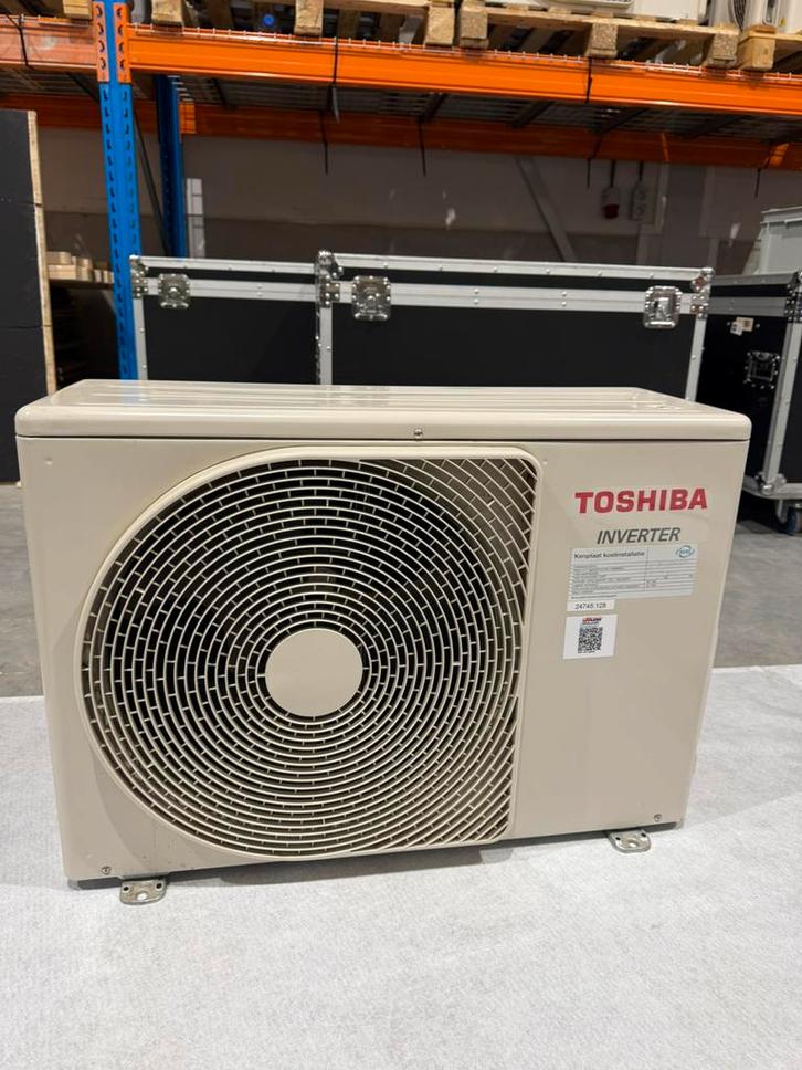 Toshiba inverter airco, Witgoed en Apparatuur, Airco's, Zo goed als nieuw, Wandairco, 3 snelheden of meer, Ophalen