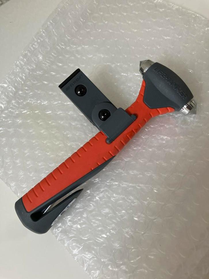 Lifehammer - Veiligheidshamer voor auto, Auto diversen, Auto-accessoires, Zo goed als nieuw, Ophalen of Verzenden