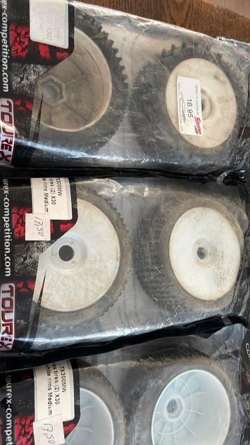 Toerex 1/8 buggy banden 9 sets nu 39,95 weg is weg beschikbaar voor biedingen
