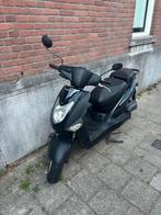 Kymco Agility 50, 2010, 18995km, geel kenteken, rijdt niet, Fietsen en Brommers, Scooters | Kymco, Ophalen, Gebruikt, Maximaal 45 km/u