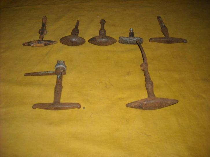 smeedijzer gietijzeren klink grepen kruk deurklink hek deur, Antiek en Kunst, Antiek | Overige Antiek, Ophalen of Verzenden